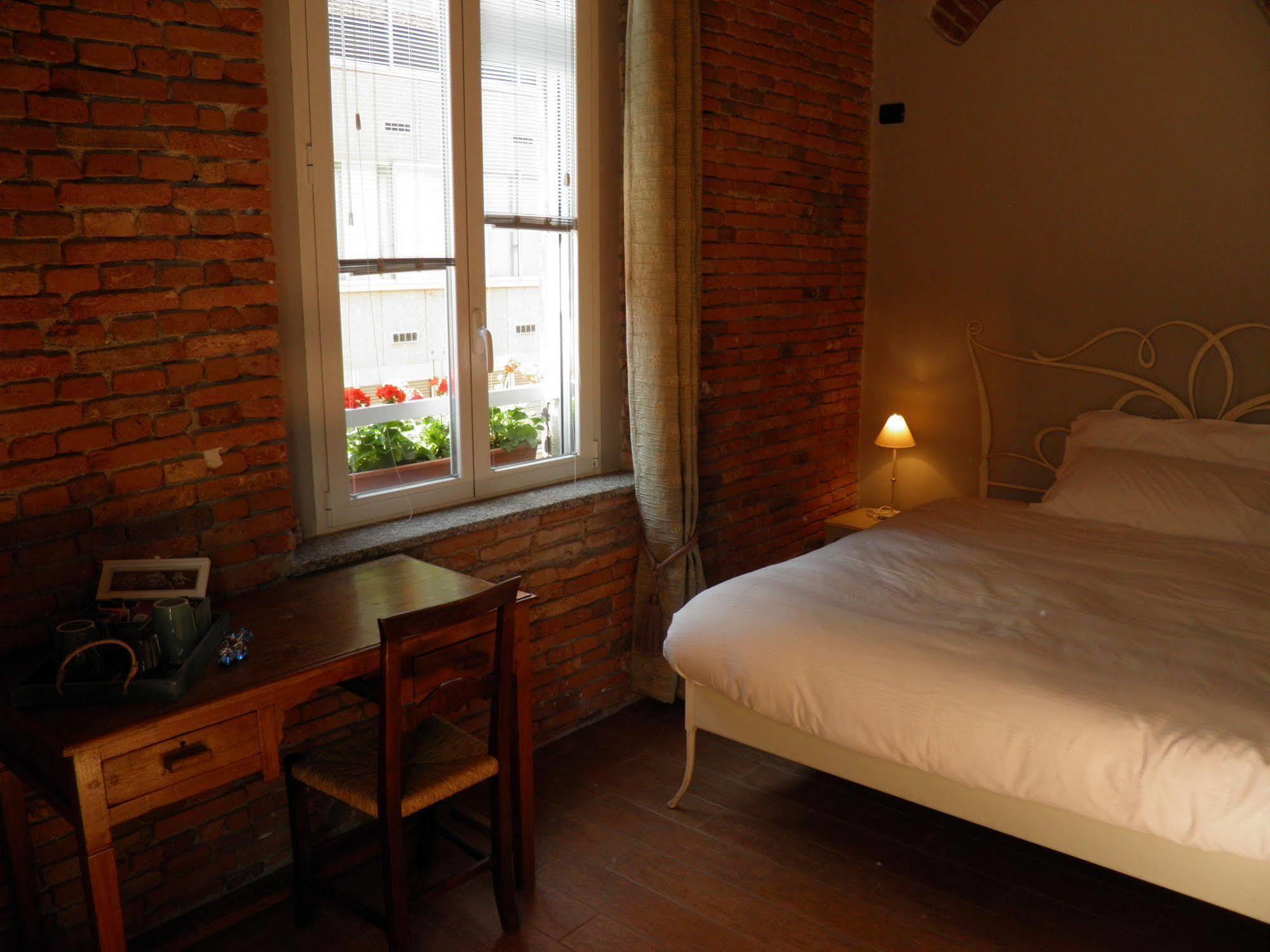 In Centro Charme Bed & Breakfast Bergamo Exterior photo