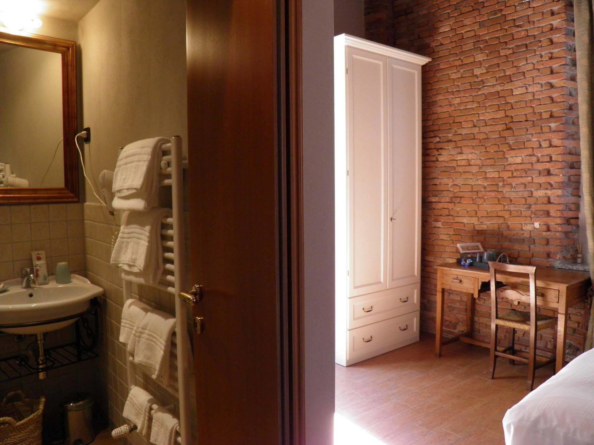In Centro Charme Bed & Breakfast Bergamo Exterior photo